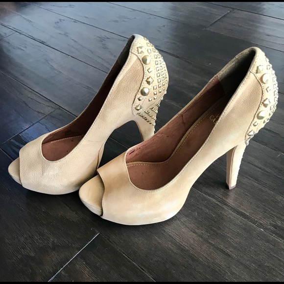 Vince Camuto Shoes - SALE! Vince Camuto Studded Peep Toe Heels